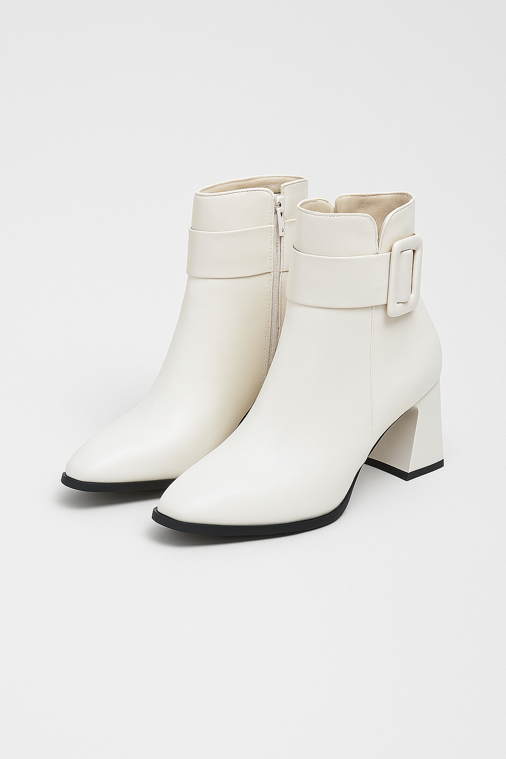 Stivaletti con Tacco Alto e Fibbia Regolabile Donna - Bianco - BOOTS Boots & Shoes donna fibbia regolabile shoes shoes for women shoes woman Shoes women stivaletti stivaletti tacco tacco womens shoes - Concept Palermo