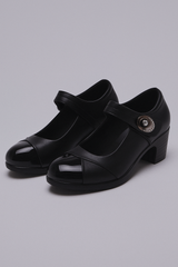 Luciana pumps met lakhakken en strass gesp