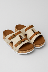 Dames sandalen met sleehak en gespsluiting