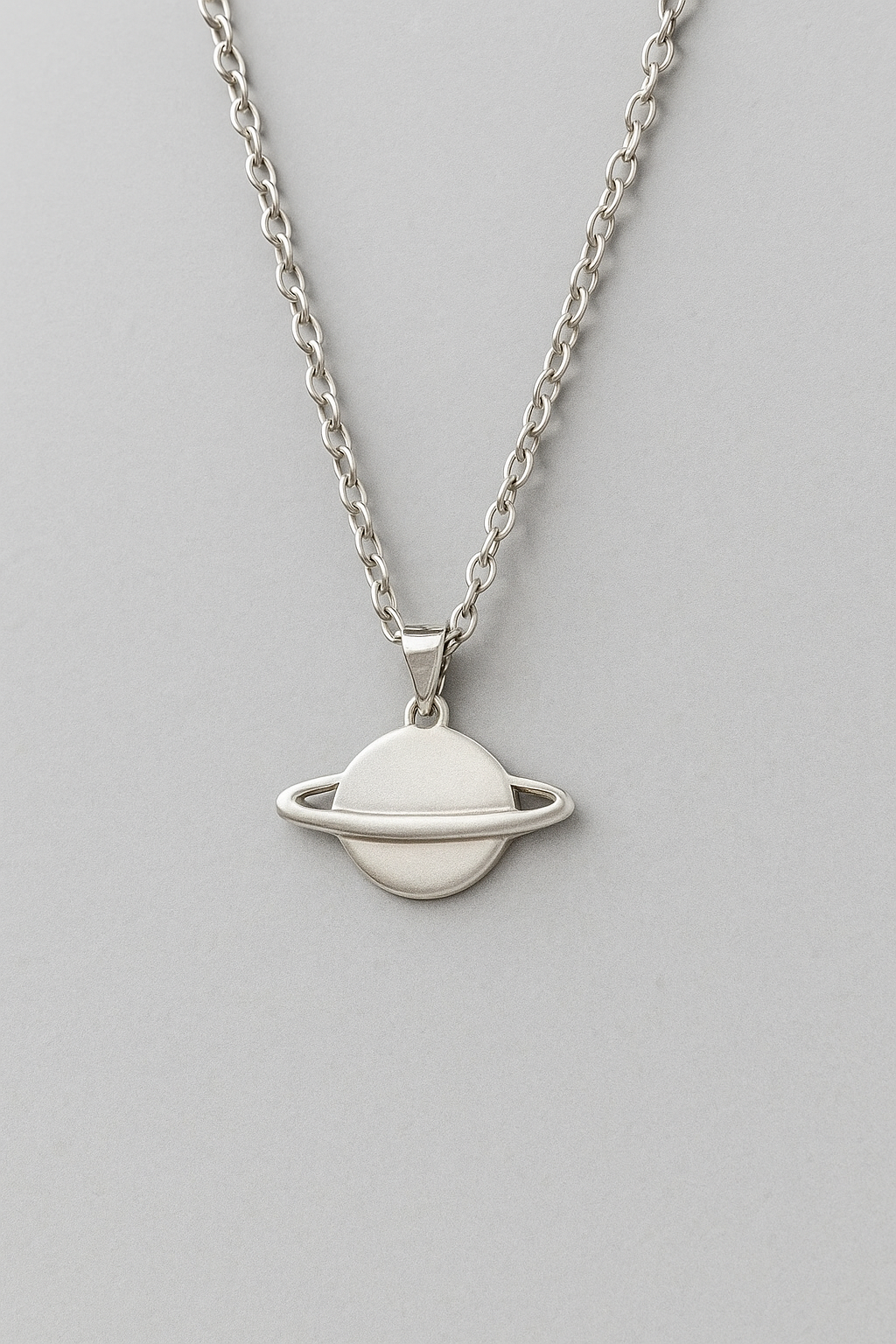 Collana con Pendente a Forma di Pianeta Lana Uomo - Argento - collana collana pendente Fashion Necklaces forma jewelry lana necklace for men NECKLACES Pendant Necklaces pendente pianeta uomo - Concept Palermo
