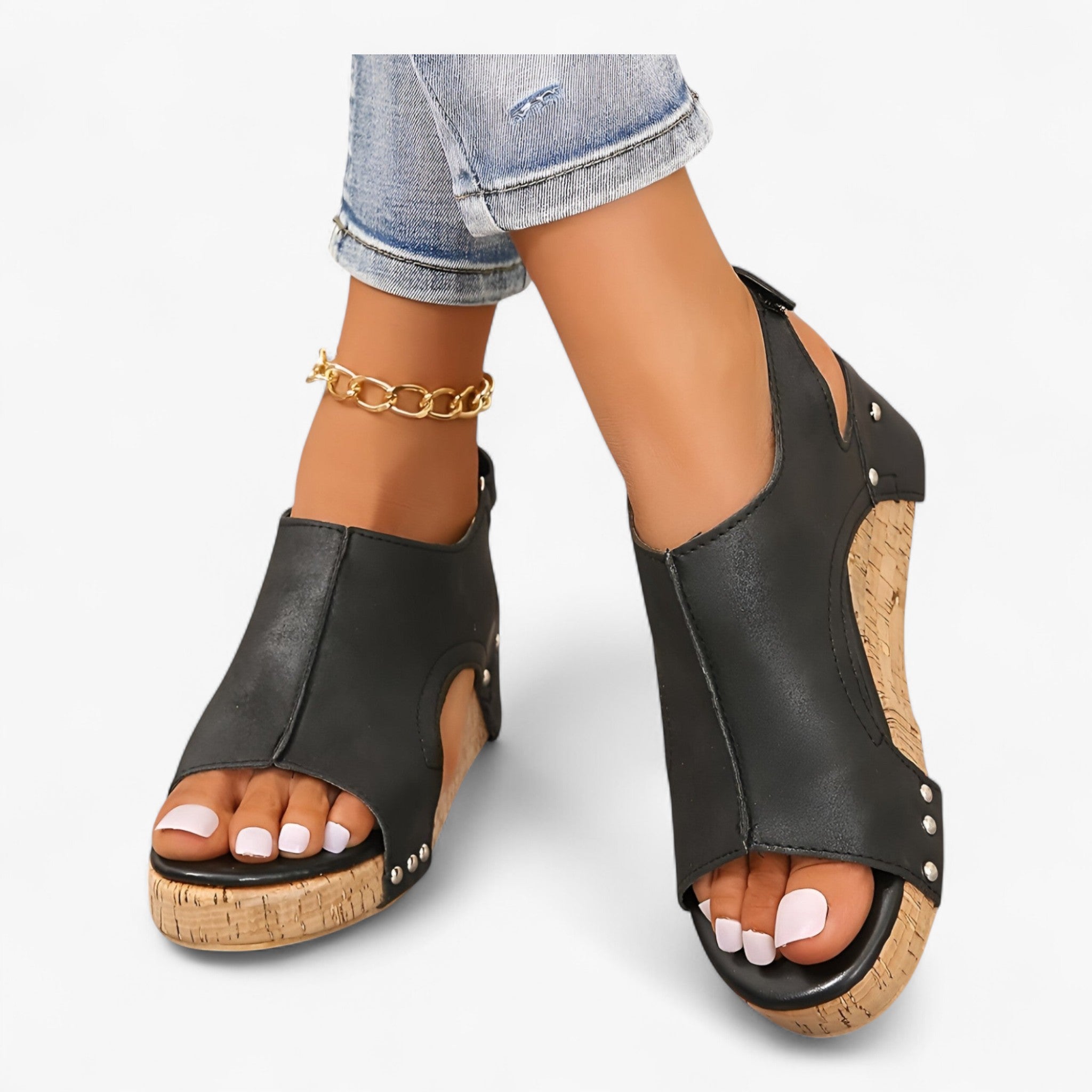 Sandalias con cuña plataforma negras para mujer en piel sintética: cómodas, elegantes, de verano