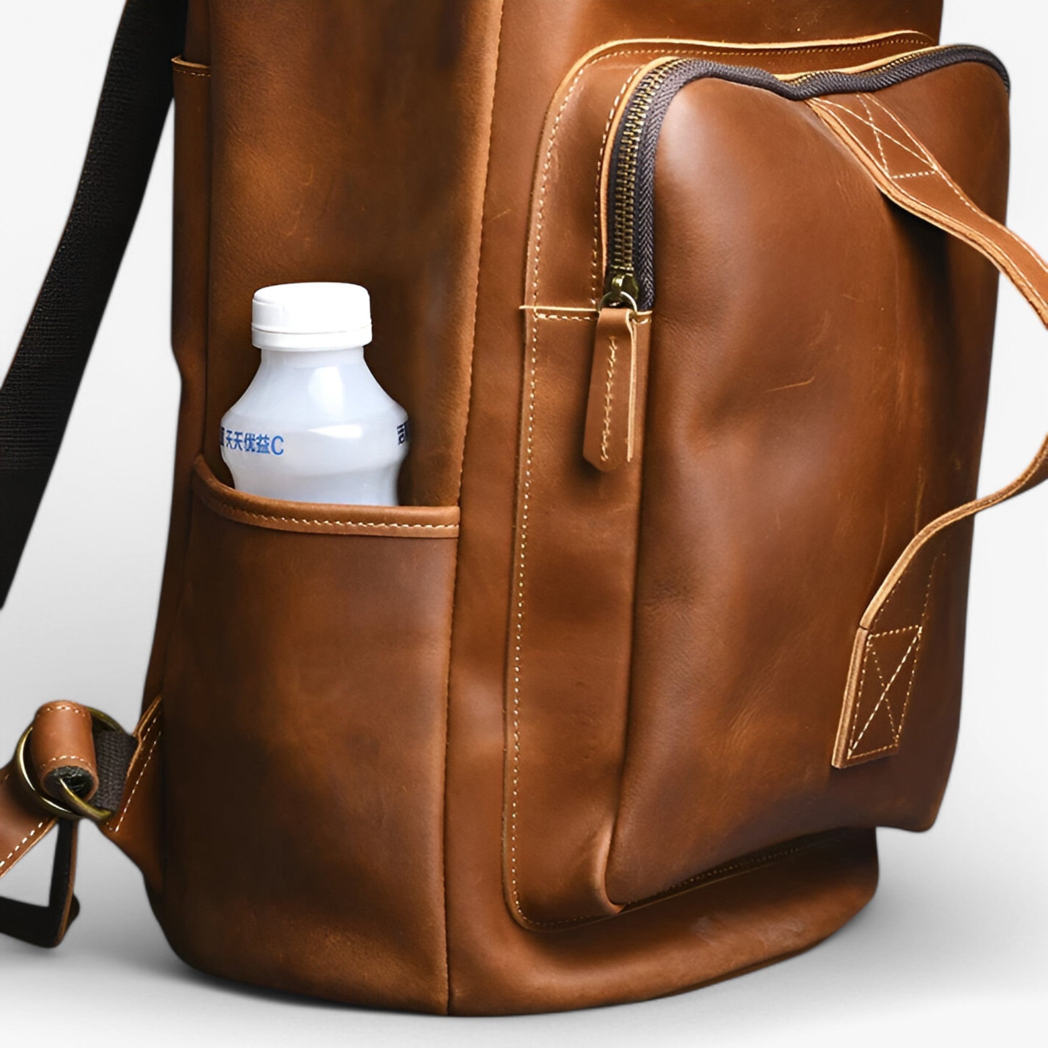 Zaino in Vera Pelle Artigianale da Donna, Elegante e Spazioso, Colore Nero - - Backpacks bags leather backpacks pelle realizzato zaino zaino realizzato - Concept Palermo