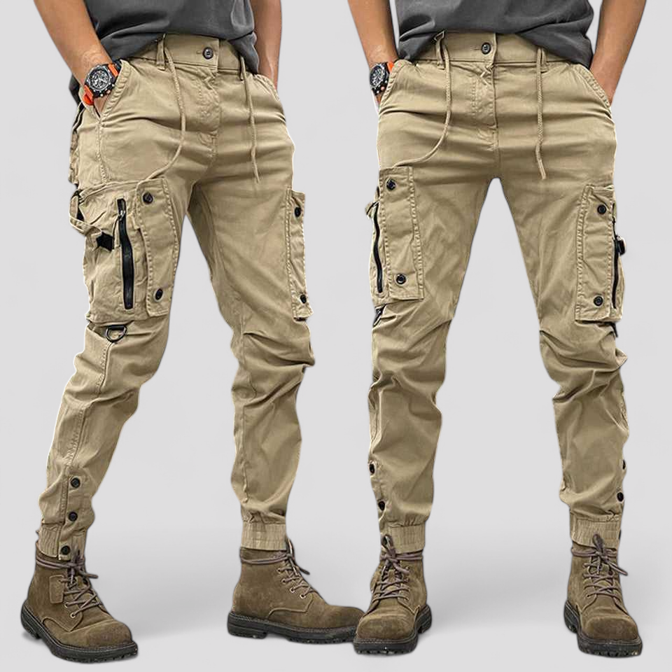 Pantaloni Cargo Uomo Casual con Tasche Laterali, Vestibilità Comoda, Cotone - Beige - abbigliamento attivo cargo laterali pantaloni pantaloni al lavoro pantaloni cargo pantaloni comodità pantaloni eleganti pantaloni funzionali pantaloni outdoor pantaloni resistenti pantaloni versatili pants stile urbano tasche uomo - Concept Palermo