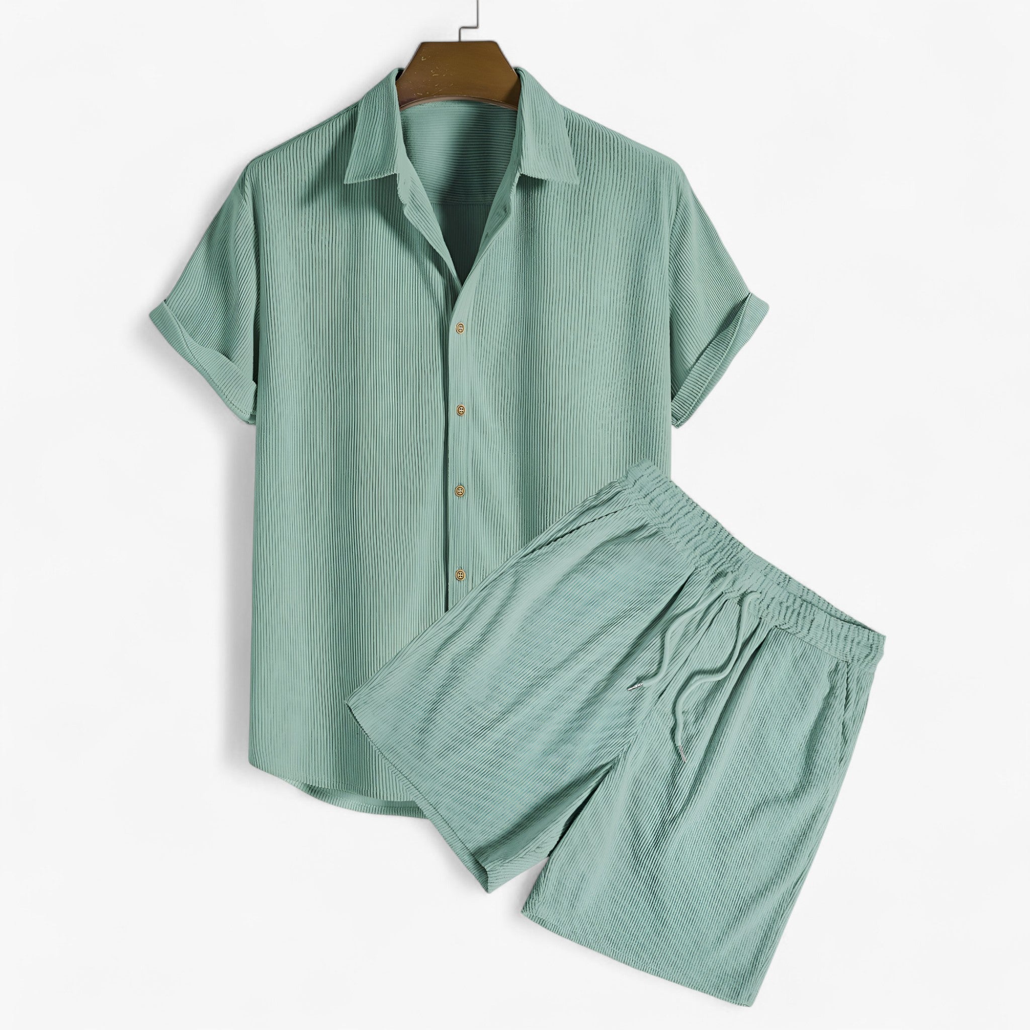 Set Estivo da Uomo in Materiale Traspirante - Verde - afslappet stil delt sæt til mænd estivo estivo uomo flerfarvet sæt komfortabelt skab kortærmet skjorte maskinvaskbar tøj materiale outfit sets slidstærke shorts sommer mode sommertøj til mænd traspirante udendørs outfit uomo - Concept Palermo