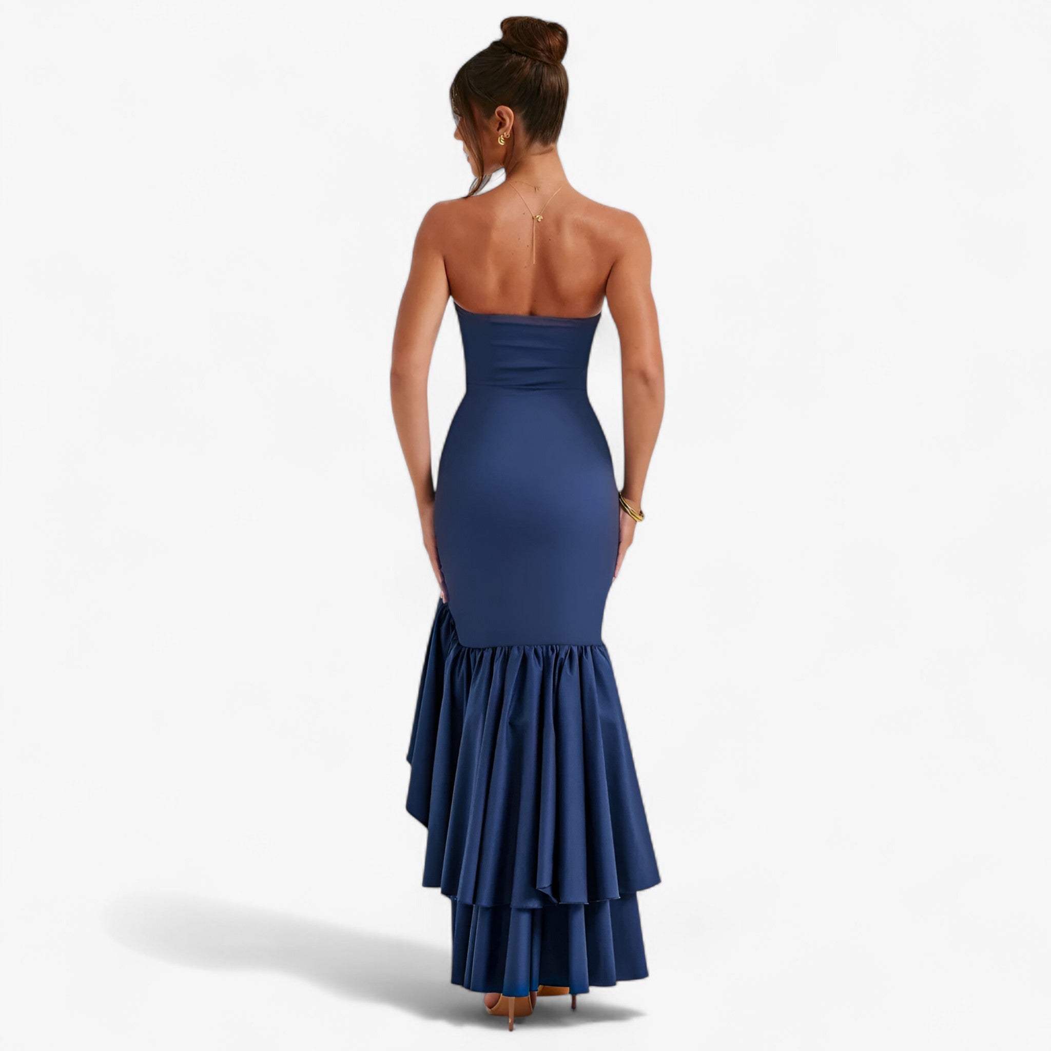 Abito senza maniche con volant – Look chic e sicuro di sé Donna - - abito abito maniche ALL PRODUCTS EXPORT UAE ALLPRODUCTSOKENDO Backless Dresses Bodycon Dresses bride-to-be chic donna Dresses dresses purple dot bundle evening-wear Going Out Dresses goingoutoutfits High Summer look maniche maternity Maxi Dresses new holiday dresses Ruched Dresses sicuro Student Discount Vacation Dresses Vacay Capsule White White & Black Dresses White Dresses - Concept Palermo