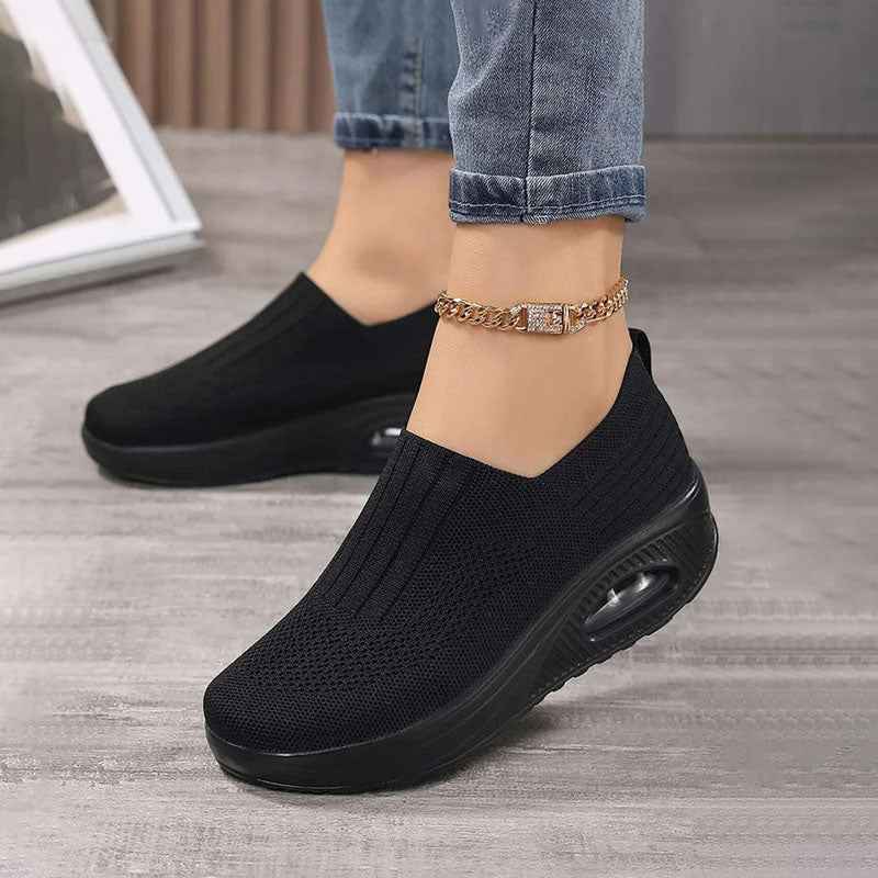 Scarpe da donna comode e leggere per la camminata quotidiana