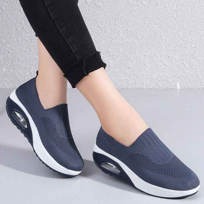 Scarpe da donna comode e leggere per la camminata quotidiana