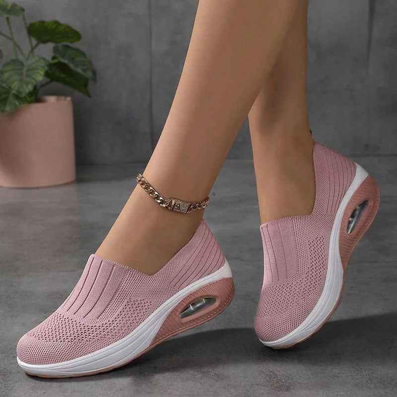 Scarpe da donna comode e leggere per la camminata quotidiana