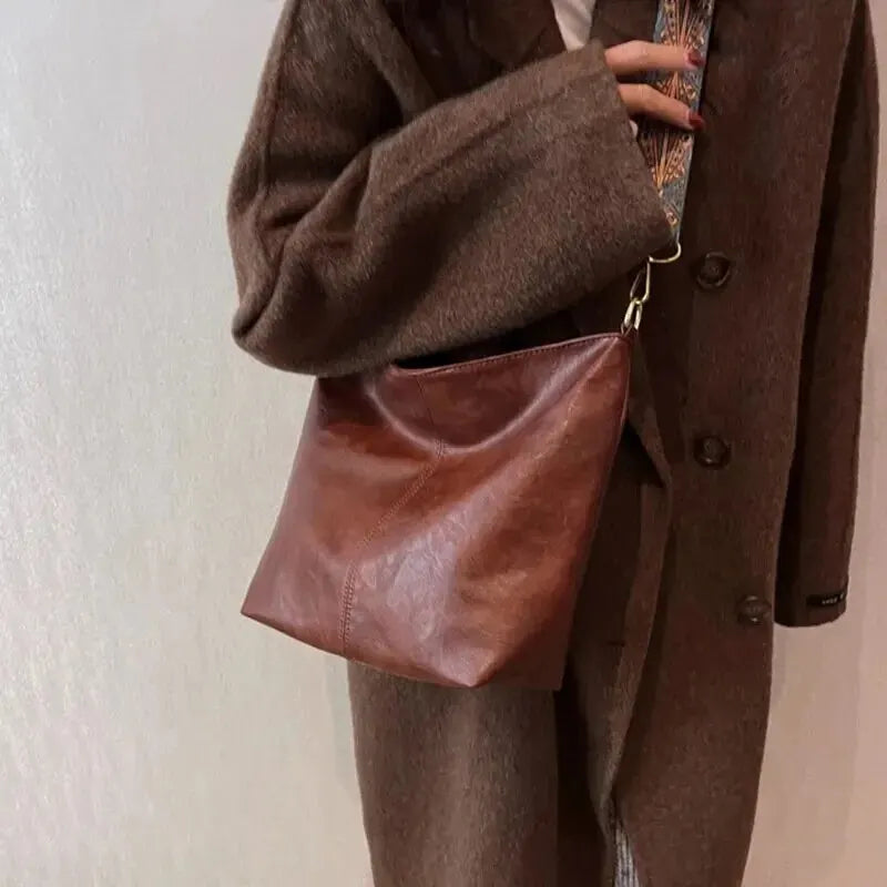 KRISTI - Borsa Tracolla Donna Vintage - - accessorio moda borsa borsa a tracolla borsa donna borsa leggera borsa resistente borsa vintage borse a mano cerniera pratica design versatile donna kristi modello classico stile vintage tracolla vintage - Concept Palermo
