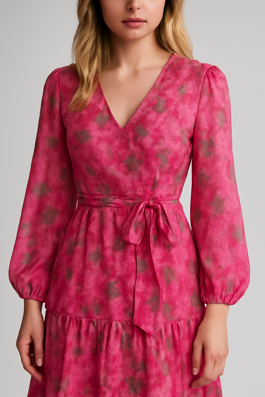 Eleganza floreale: abito lungo rosa a strati con cintura in vita Pelle Donna - - abito cintura donna DRESS Dresses eleganza eleganza floreale female dress floreale Maxi Dresses pelle - Concept Palermo