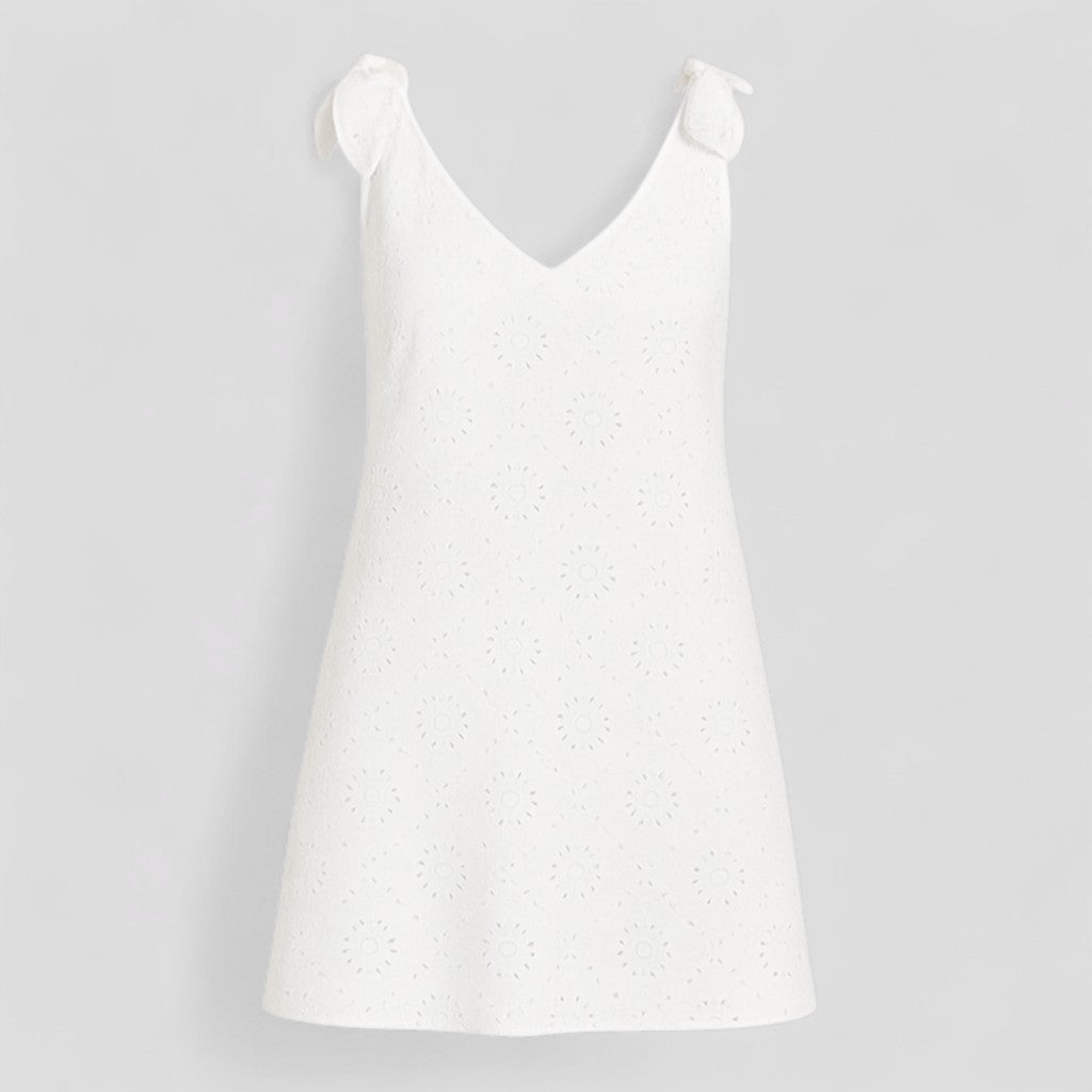 Abito Estivo Senza Maniche Donna - Bianco - abbigliamento estivo abito abito estivo abito mini abito senza maniche dettagli in pizzo donna dresses estivo fashion estate maniche moda vacanze scollatura a V vestito dritto vestito elegante - Concept Palermo