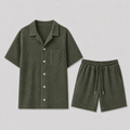 Set coordinato da uomo in tessuto a costine con camicia e pantaloncini
