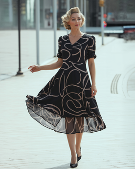 Abito Midi Fluttuante Donna - Nero - abito abito alla moda abito casual da donna abito comodo per ogni occasione abito con cintura regolabile abito con spacco laterale abito fluttuante abito midi abito midi elegante abito V-ausschnitt donna dresses fluttuante Linen midi Solid vestito estivo nero vestito versatile Women - Concept Palermo