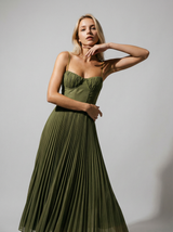 Elegante geplooide midi-jurk voor dames met dunne bandjes - zomerjurk