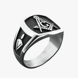Statement ring voor mannen - symbool van geloof en karakter  