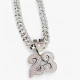 Bling ketting nummer 23 - gedurfd en schitterend met kristallen van wol