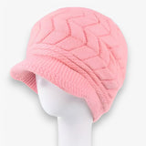 Warme Wintermütze aus Plüsch - gestrickte Mütze mit Kunstfell für Damen