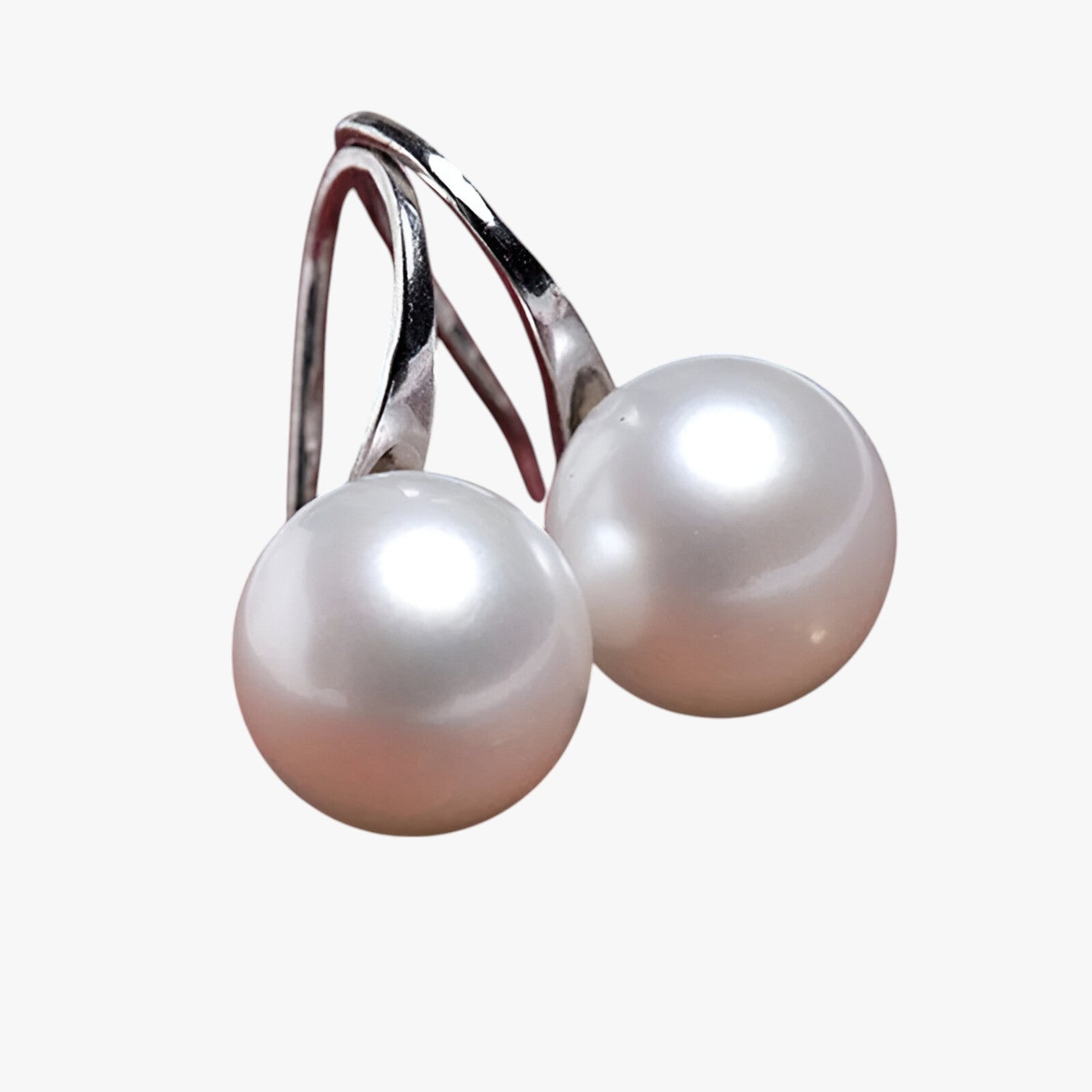 Orecchini a cerchio - Lucentezza senza tempo e stile raffinato Donna - - Accessories Jewelry cerchio donna EARRINGS jewelry lucentezza orecchini orecchini cerchio raffinato stile womens ring - Concept Palermo