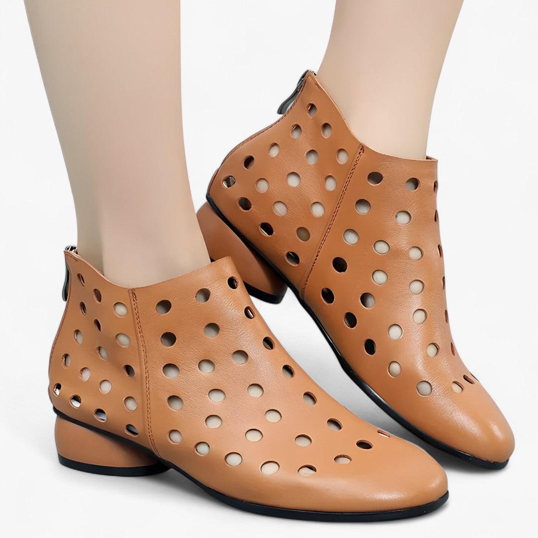 Stivaletti Donna Neri in Vera Pelle Traspirante con Tacco e Zip – Eleganti e Comodi - Marrone - BOOTS Boots & Shoes cerniera donna estivi pelle posteriore shoes stivaletti stivaletti estivi - Concept Palermo