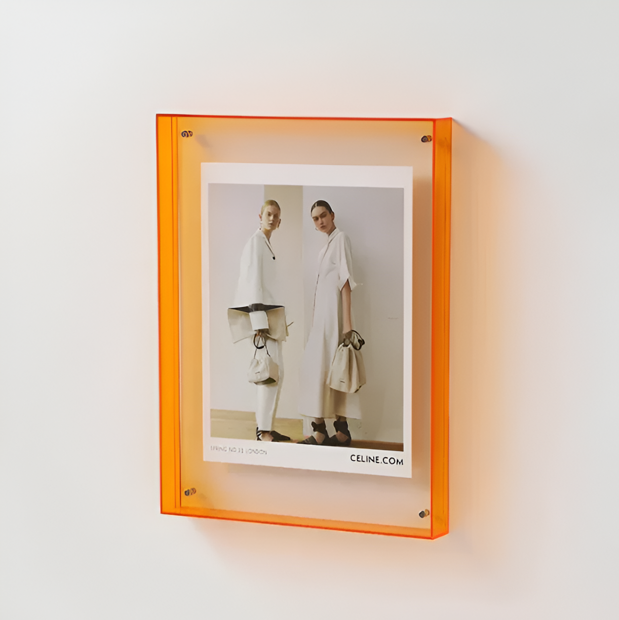 Pinza foto in acrilico trasparente – Design moderno e minimalista