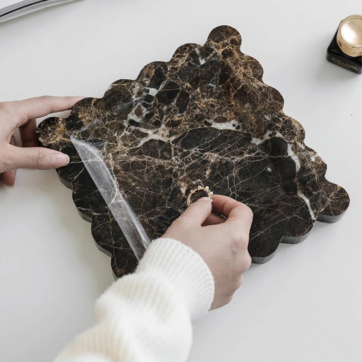Marmorfade con Bordo Ondulato Collezione di Servizio in Pietra Uomo - - bordo collezione Decor home & garden Kitchen marmorfade marmorfade bordo ondulato pietra servizio - Concept Palermo