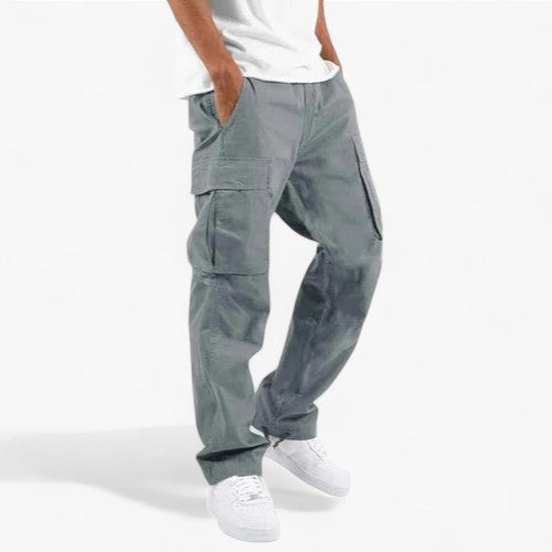 Pantaloni Cargo Uomo Casual in Cotone con Tasche Laterali e Vestibilità Comoda - Grigio - abbigliamento uomo cargo look sofisticato moda maschile pantaloni pantaloni cargo pantaloni cargo da uomo pantaloni casual pantaloni da carico uomo pantaloni eleganti pantaloni estivi pantaloni pratici pantaloni traspiranti pratici uomo - Concept Palermo