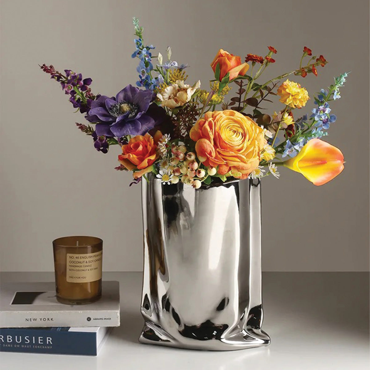 Bouquet di fiori orlato Decorazione contemporanea, per ogni ambiente - - ambiente Bathroom bouquet bouquet fiori Ceramics contemporanea Decor decorazione fiori home & garden Kitchen ogni Vases - Concept Palermo