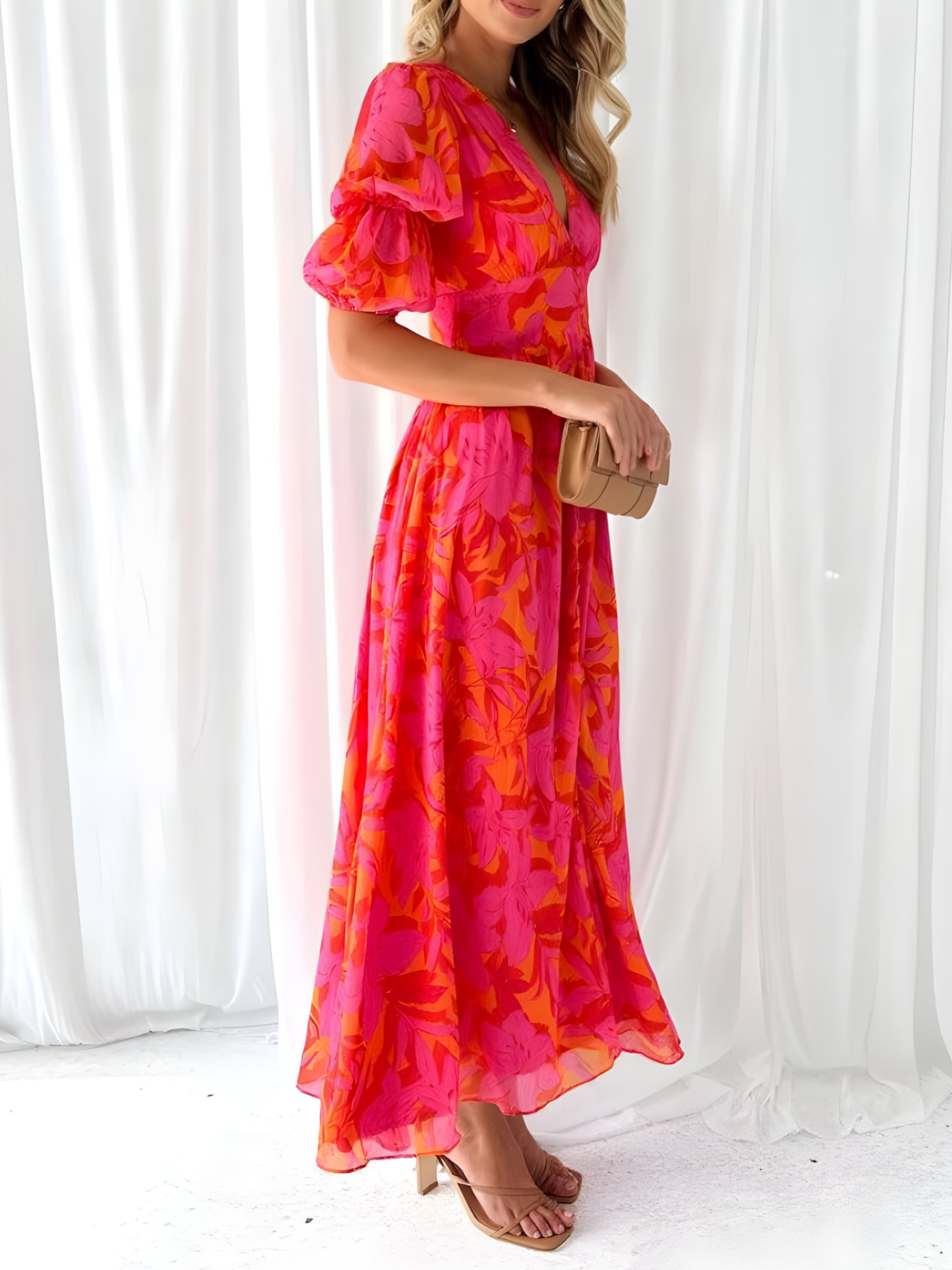 Abito Lungo Fluido Rosso Elegante Donna - Maxi Leggero Estivo - - abbigliamento versatile abiti lunghi abito abito casual abito comodo abito con maniche a sbuffo abito estivo abito lungo abito lungo elegante abito per occasioni speciali abito rosa-rosso best-seller cross-from-seroa-10188779127050 donna look raffinato lunga moda donna New-google - Concept Palermo