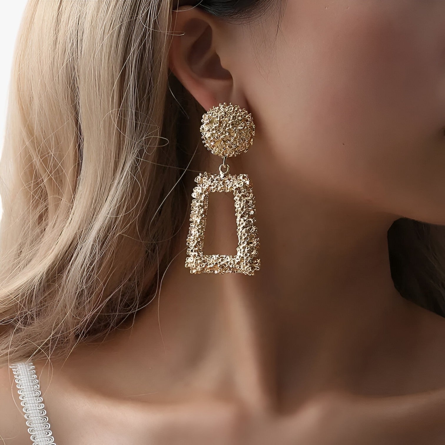 Orecchini pendenti geometrici in metallo scolpito - - EARRINGS Earrings for Women Girls geometrici jewelry metallo New Fashion Earrings orecchini orecchini pendenti pendenti scolpito - Concept Palermo