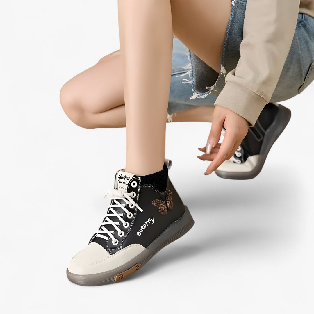 Stivaletti bianchi in vera pelle stile sneaker – Casual e raffinati per ogni giorno Donna - - bianchi casual donna giorno ogni pelle raffinati shoes shoes for women Shoes women - Concept Palermo