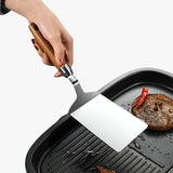 Stevige barbecuespatel met houten handvat