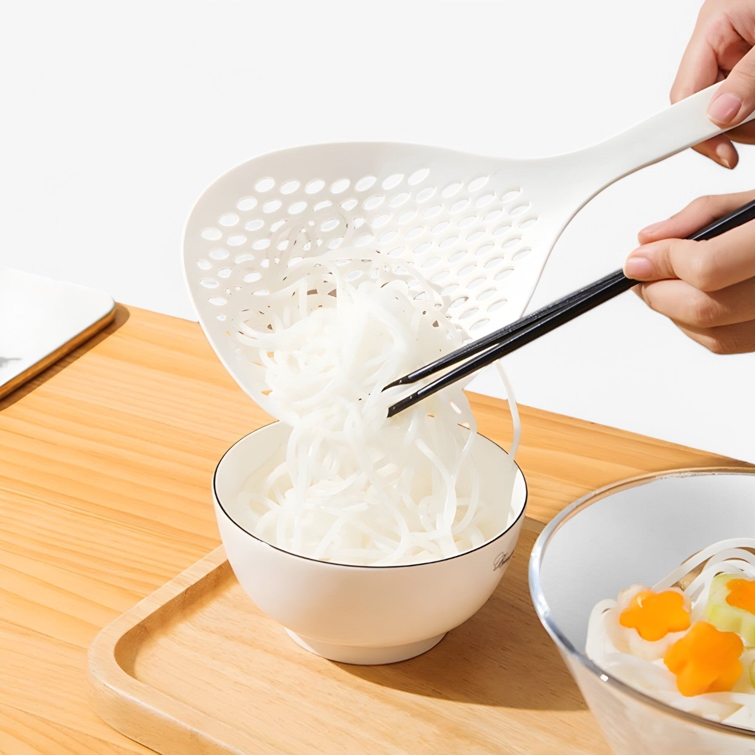 Grande cucchiaio antiscivolo da cucina – per zuppe e noodles Uomo - - antiscivolo cucchiaio cucchiaio antiscivolo cucina Kitchen kitchen & dining kitchen accessory kitchen tools noodles uomo zuppe - Concept Palermo