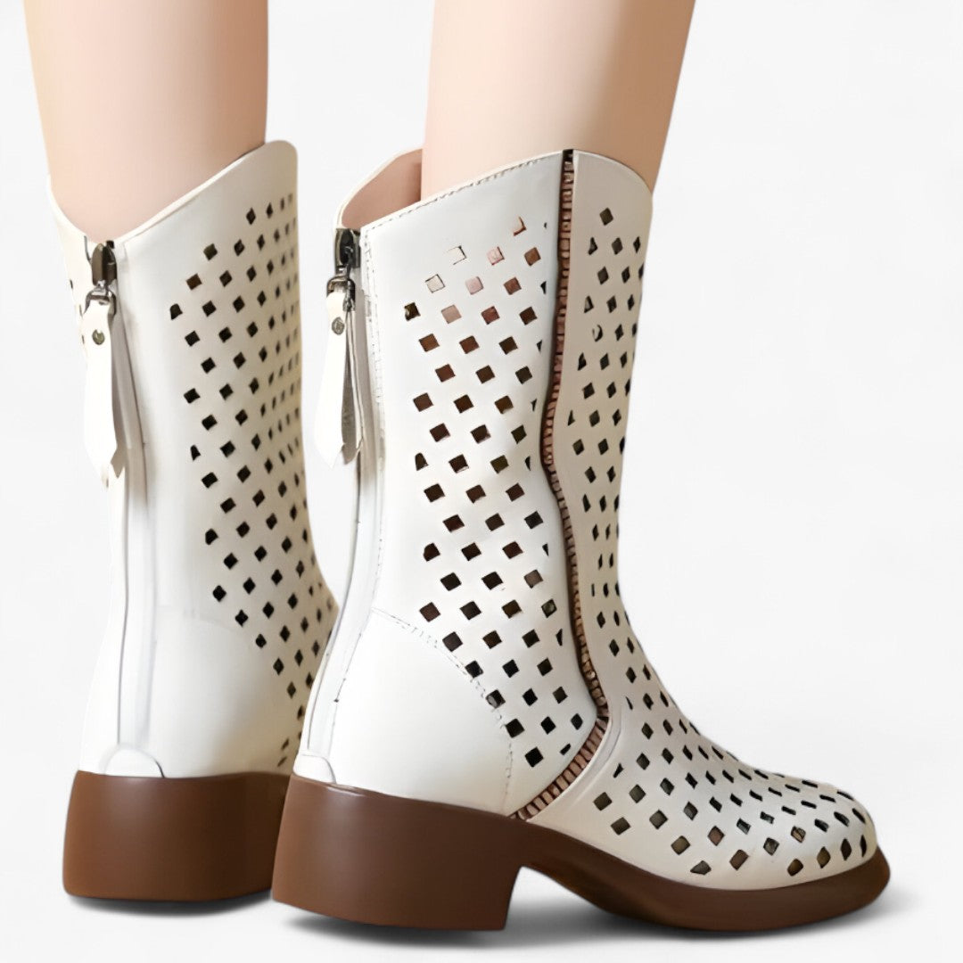 Stivali traforati in vera pelle a metà polpaccio traspiranti Donna - - BOOTS Boots & Shoes donna metà pelle polpaccio shoes stivali stivali traforati traforati - Concept Palermo