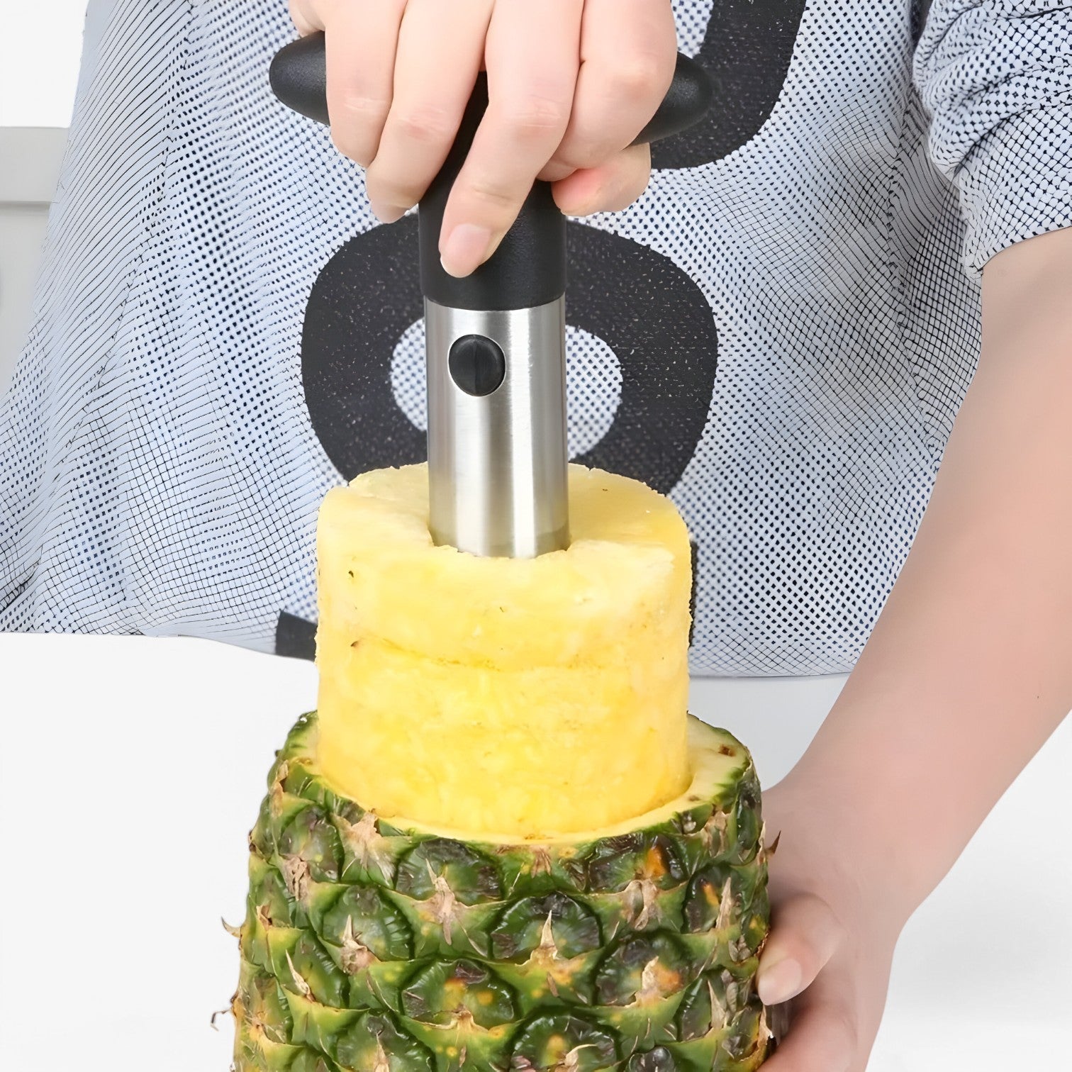 Con questo affetta ananas in acciaio inox Uomo - - acciaio affetta ananas inox Kitchen kitchen & dining kitchen tools questo questo affetta uomo - Concept Palermo