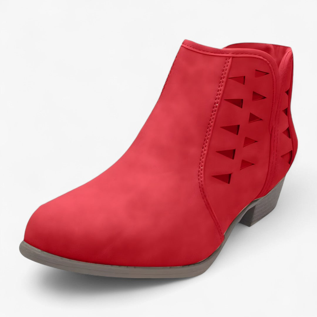 Stivaletti bianchi in maglia traforata stile western Pelle - Rossa - bianchi BOOTS Boots & Shoes maglia pelle shoes shoes for women Shoes women stile stivaletti stivaletti bianchi traforata womens shoes - Concept Palermo