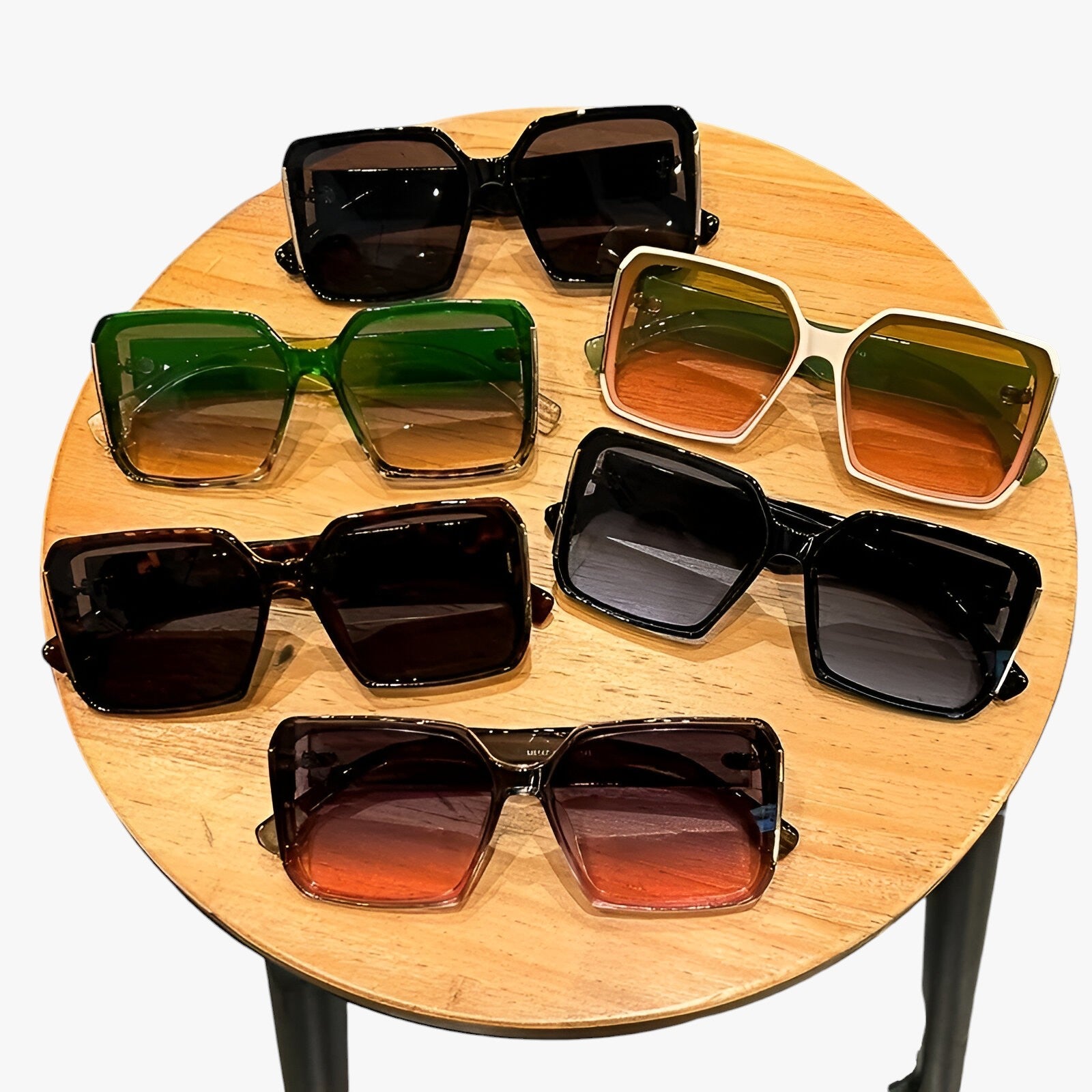 Occhiali da sole oversize con lenti sfumate per look estivi alla moda Uomo - - alla estivi Fashion Sunglasses lenti look moda occhiali occhiali sole oversize Sunglasses - Concept Palermo