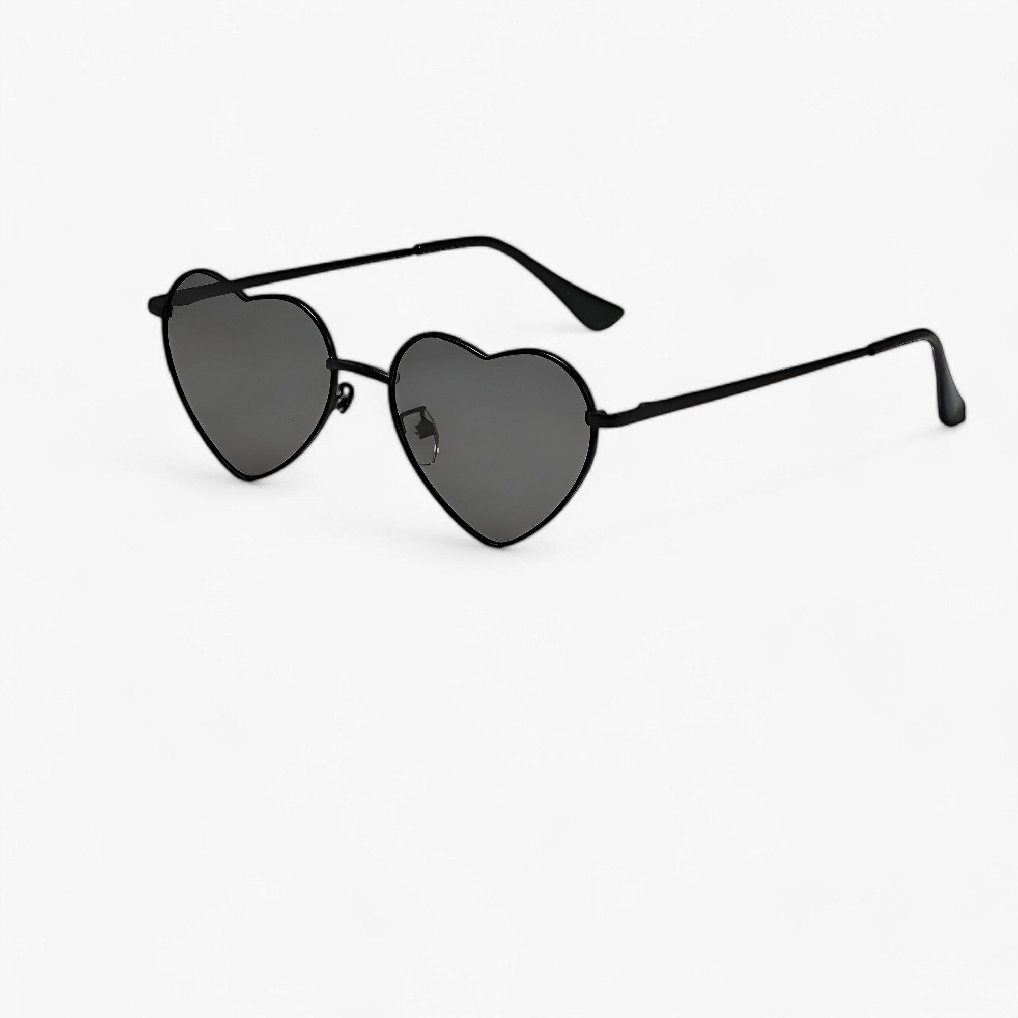 Occhiali da sole a forma di cuore con gradiente - Colori chiari e acidi - - acidi chiari colori cuore forma gradiente occhiali occhiali sole sun glasses WOMEN womens fashion - Concept Palermo