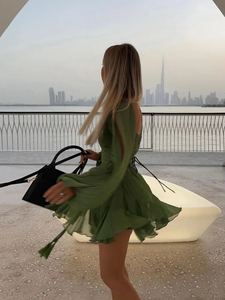 Mini abito plissettato verde sexy con maniche lunghe e scollo a V - - abito abito plissettato casual dresses DRESS dresses female dress lunghe maniche Mini Dresses plissettato scollo sexy - Concept Palermo