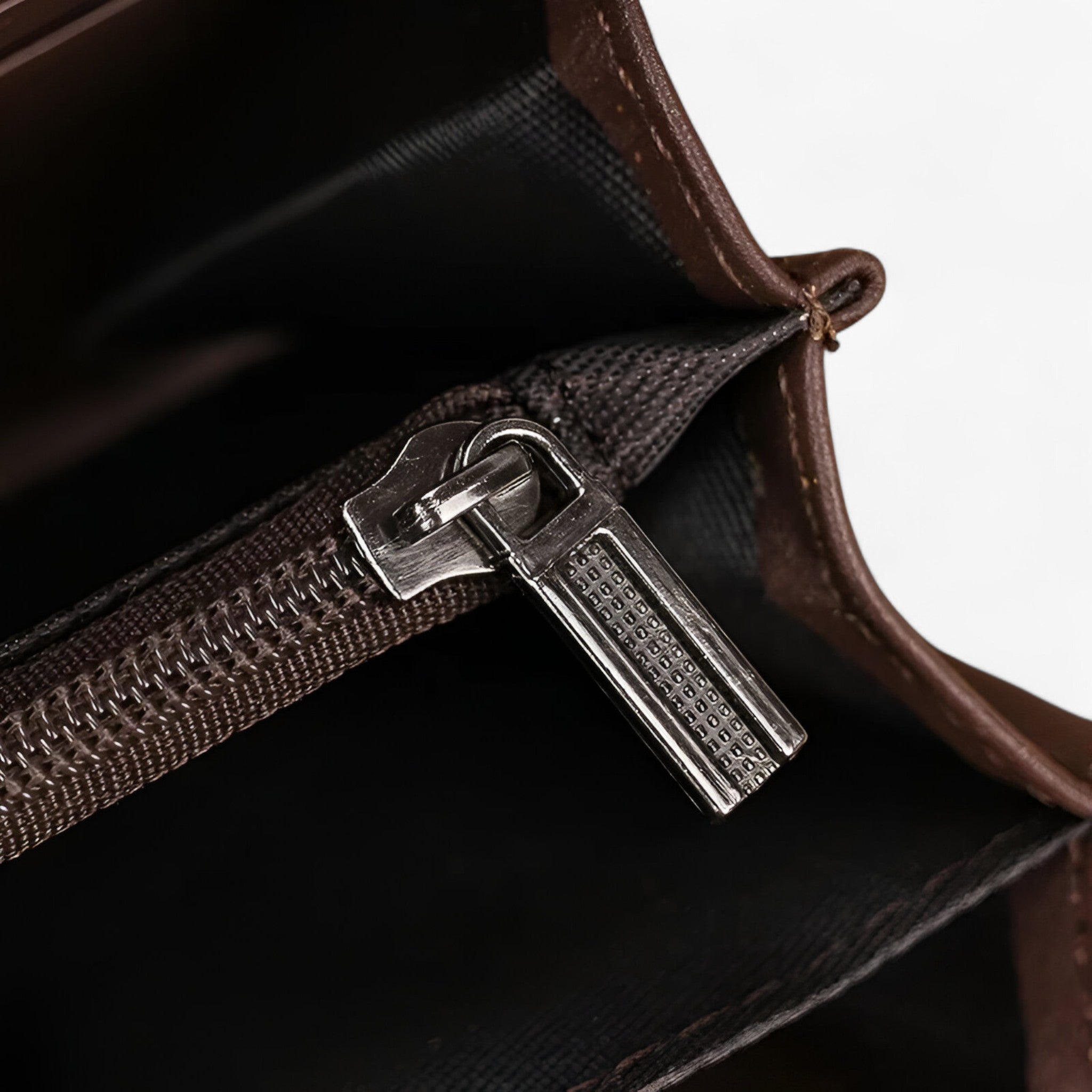 Cartera larga de piel para hombres
