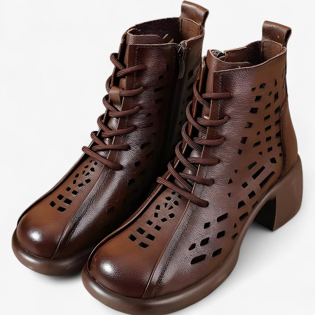 Stivaletti Donna Neri in Vera Pelle con Lacci Artigianali, Comodi e Stile Naturale - - BOOTS Boots & Shoes cuciti lacci mano naturale pelle shoes stile stivaletti - Concept Palermo