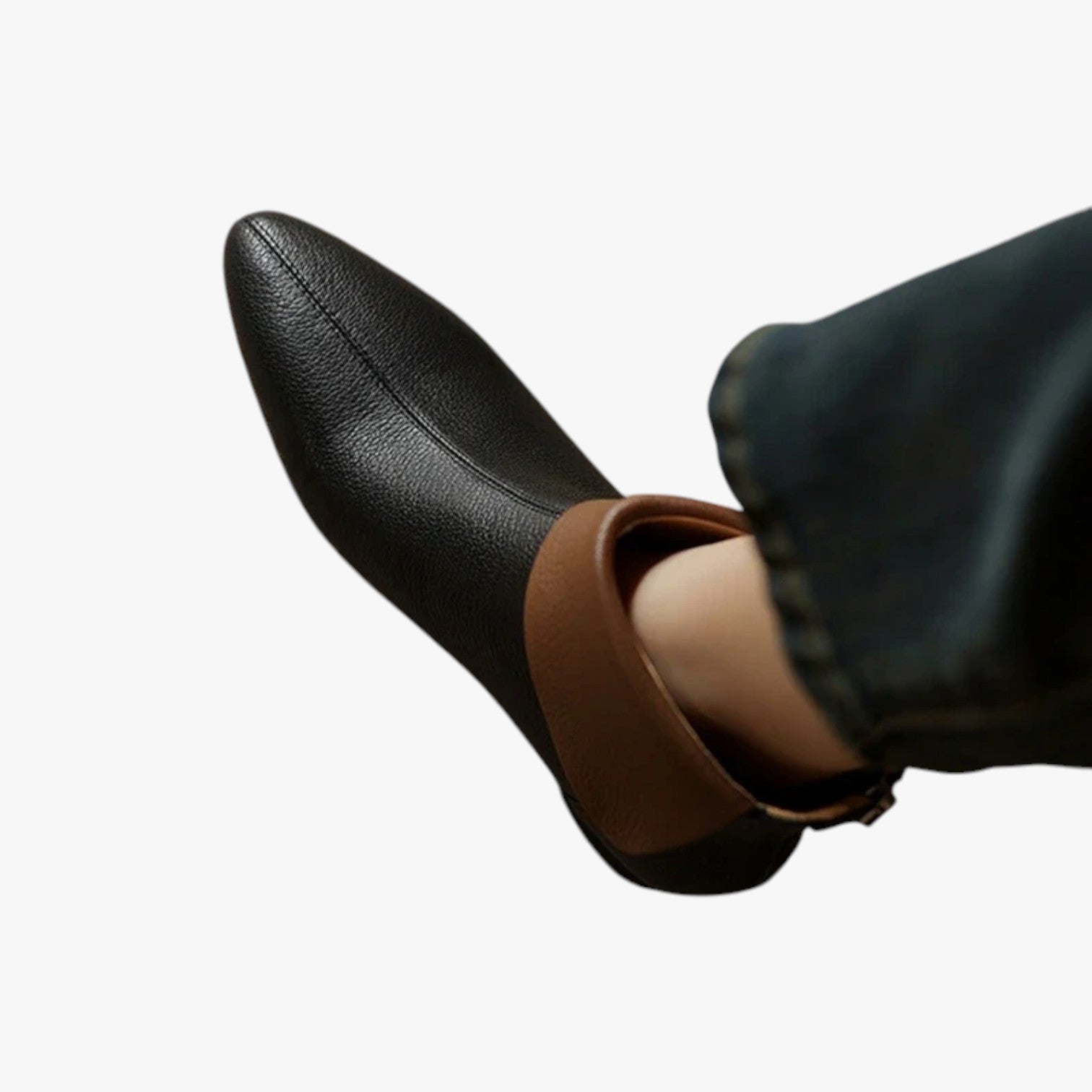 Stivaletti retrò in pelle: comfort e stile per l'autunno - - autunno BOOTS Boots & Shoes comfort Leather Boots pelle retr shoes stile stivaletti stivaletti retr womens boots - Concept Palermo