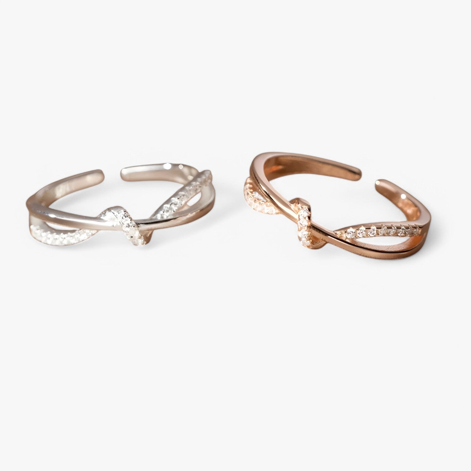 Anello a Croce in Argento Sterling con Nodo -, Impilabile e Senza Tempo - - Accessories Jewelry anello anello croce croce impilabile jewelry nodo Rings sterling tempo womens accessory - Concept Palermo