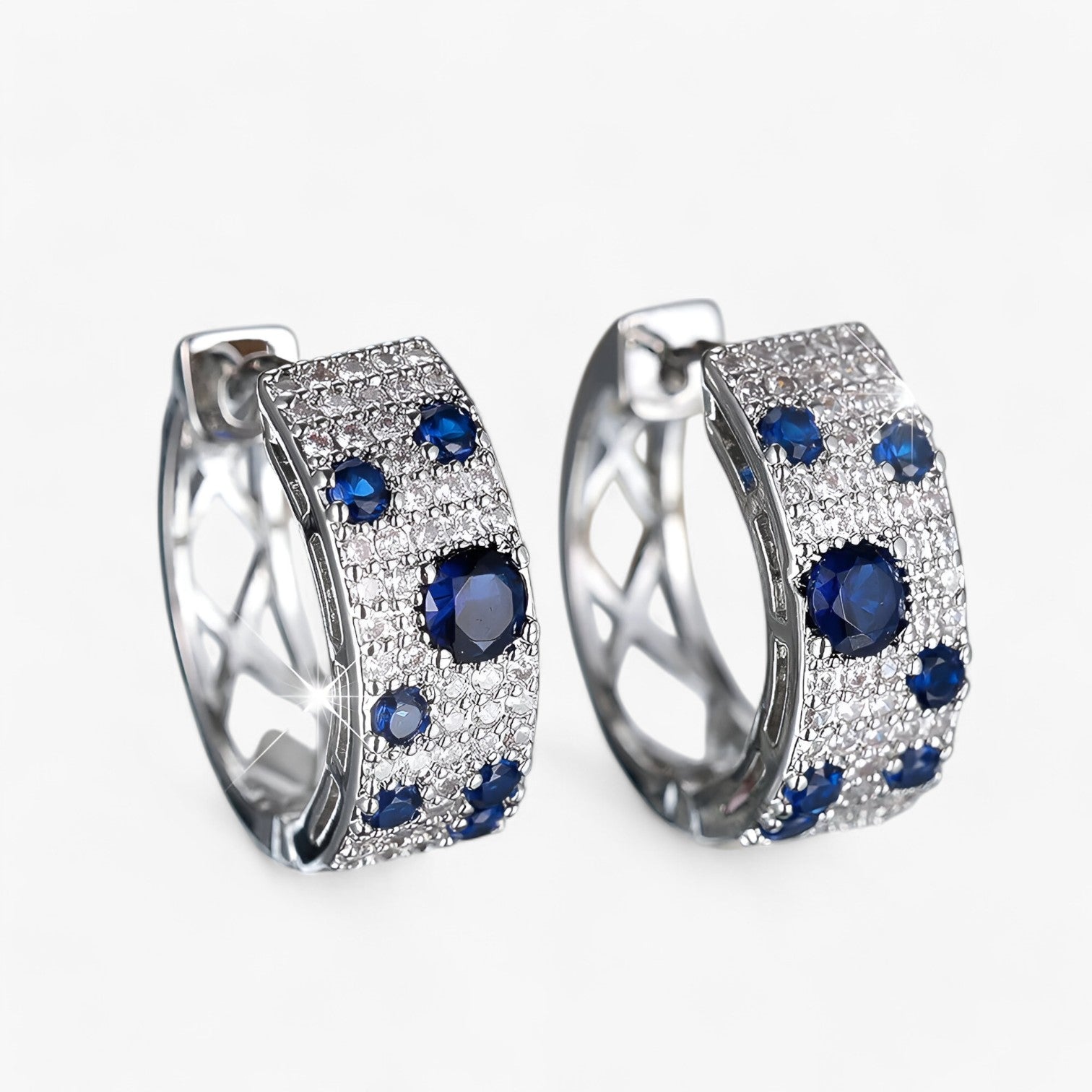 Orecchini in zirconia dorata – Splendido stile per donne Donna - Colore argentato - Accessories Jewelry donna donne dorata EARRINGS jewelry orecchini orecchini zirconia splendido stile - Concept Palermo