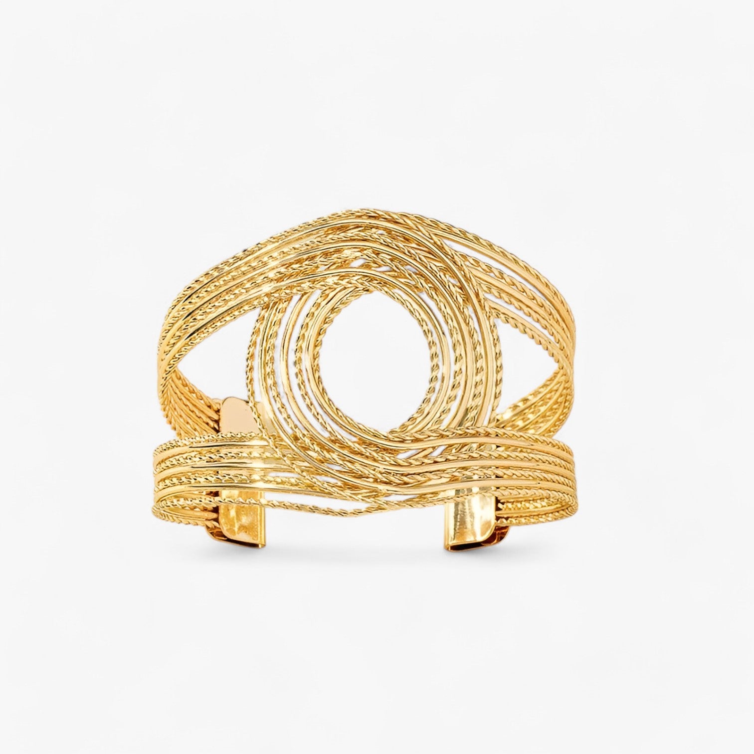 Bracciale Cuff Metallico a Doppia C Incisa – Bracciale di Tendenza per Donna - - Accessories Jewelry bracciale bracciale cuff BRACELETS cuff donna doppia incisa jewelry metallico - Concept Palermo