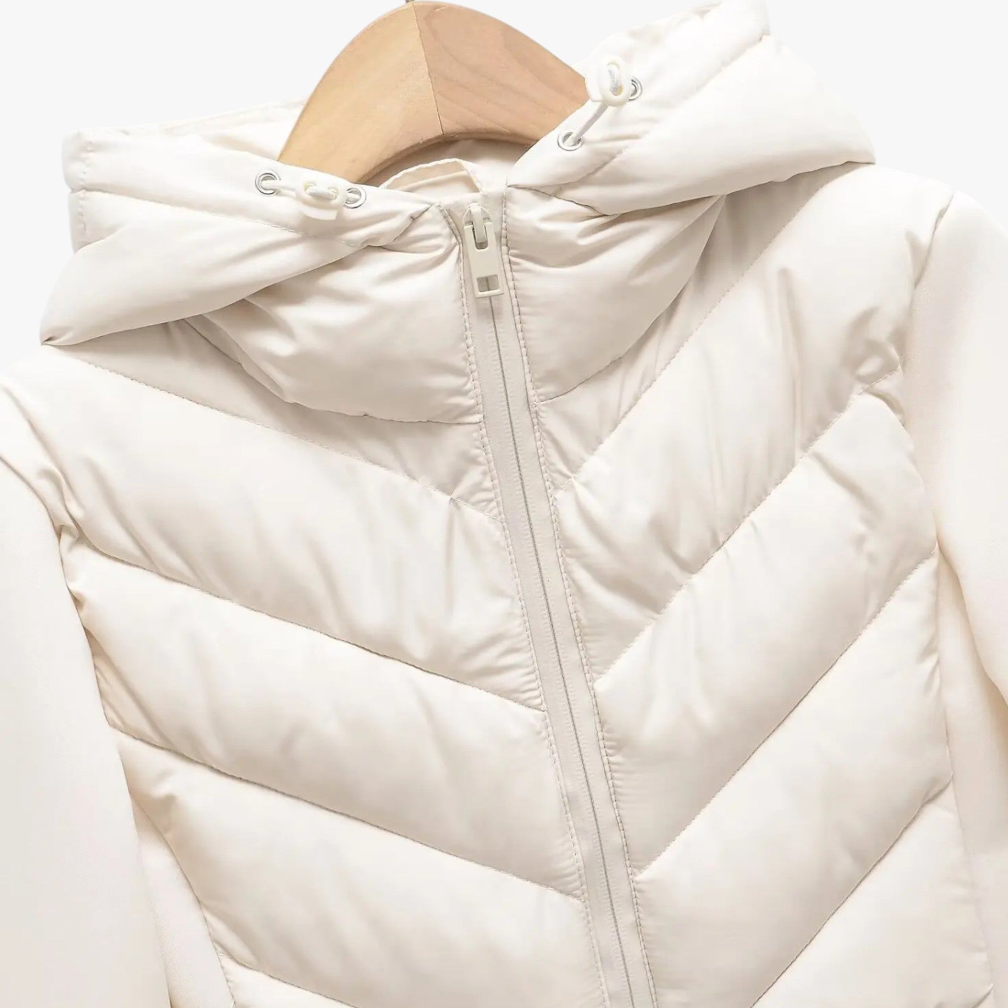 Giacca Invernale Donna con Cappuccio Trapuntata - - attività all'aperto autunno calda cappotto cappuccio comfort design elegante donna giacca giacca donna giacca invernale giacche da donna invernale inverno leggera stile taglie disponibili tessuto di alta qualità trapuntata victoriana - Concept Palermo