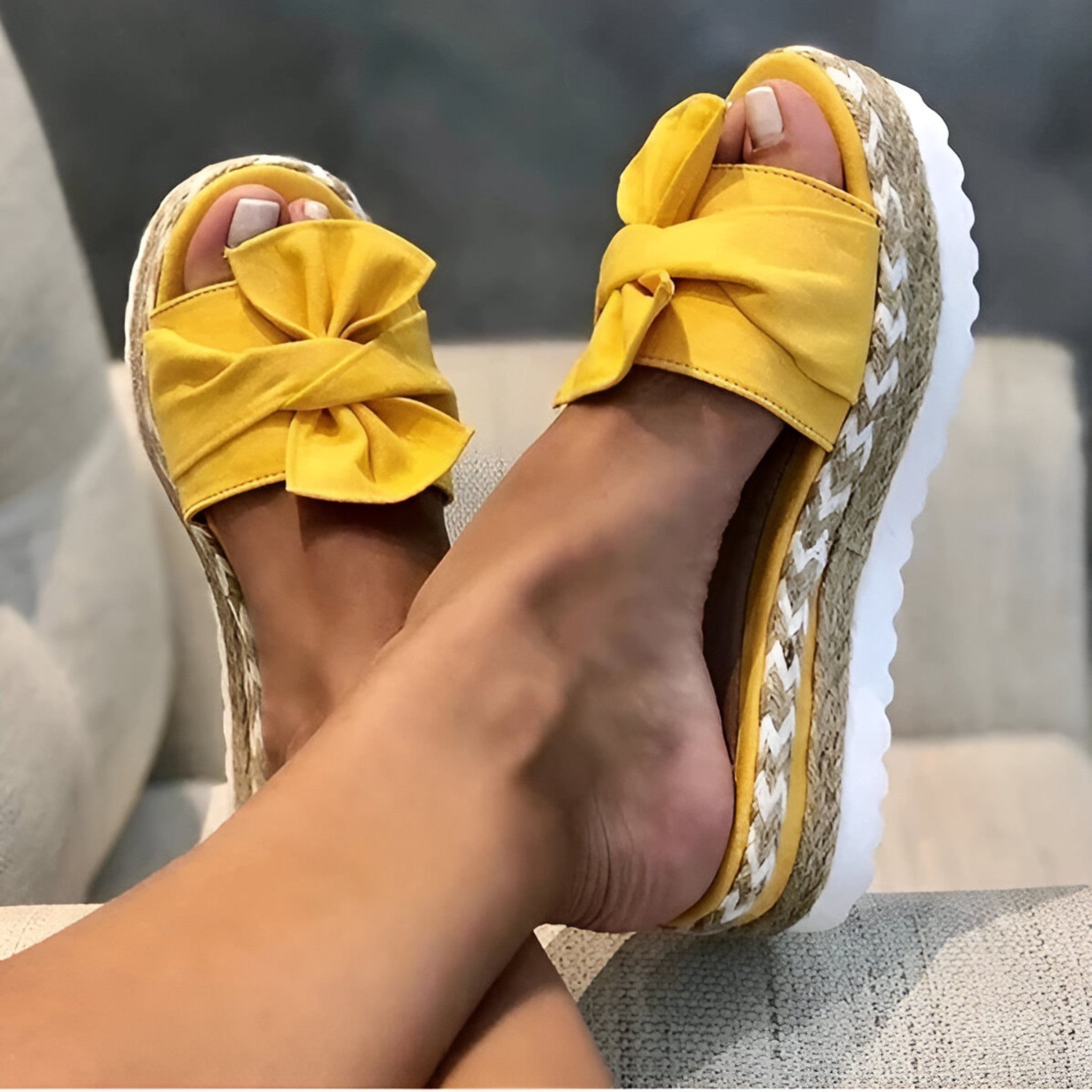 Sandali Rosa Pastello da Donna - Giallo - comfy sandals donna fashion sandals must-have sandals pastello sandali sandali pastello sandals - Concept Palermo