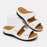 Sandalen met sleehak - comfort en stijl gecombineerd, damesleer