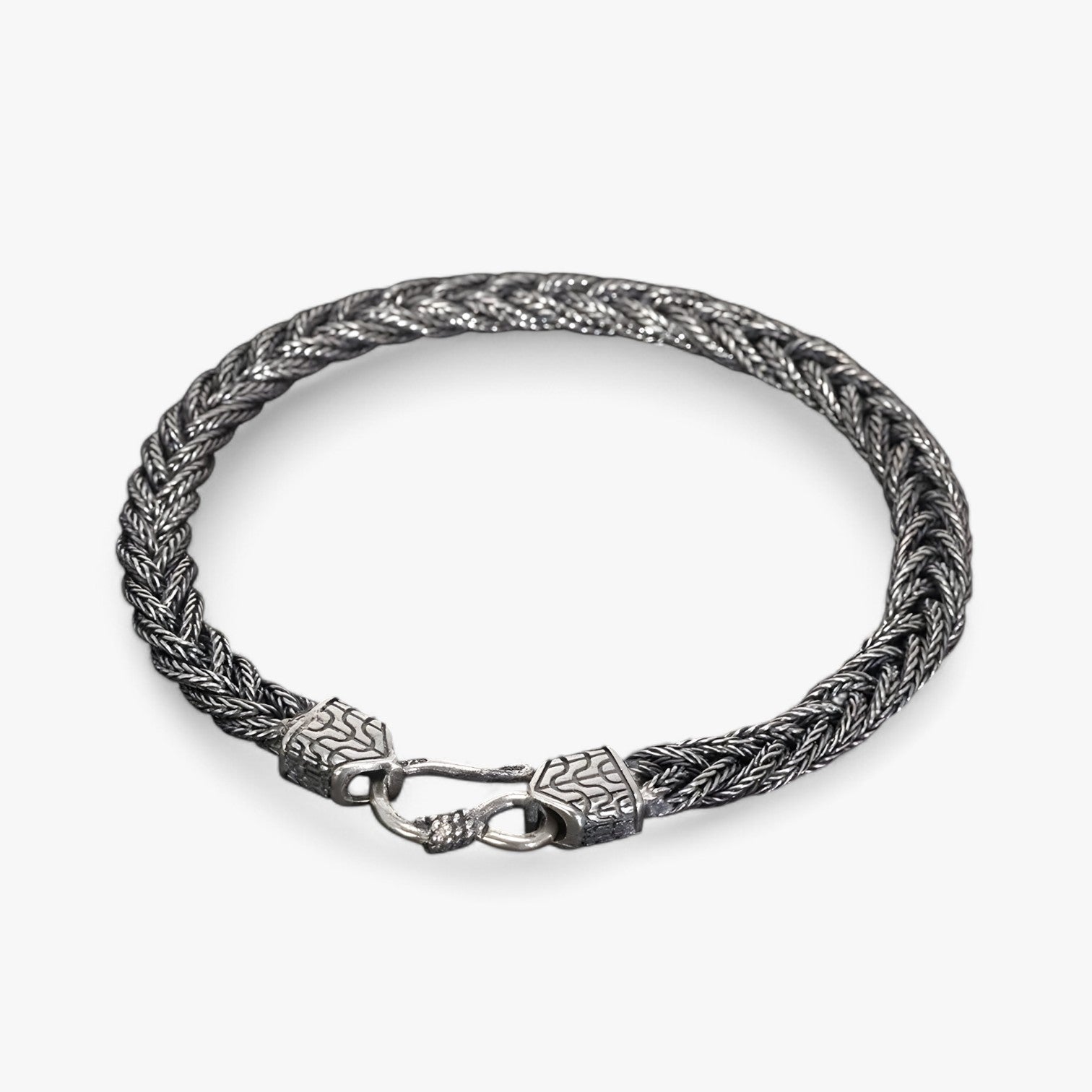 Bracciale in Argento Vintage – Eleganza Robusta e Intrecciata a Mano Uomo - - bracciale bracciale vintage BRACELET eleganza intrecciata jewelry mano mens accessory mens bracelet robusta uomo - Concept Palermo