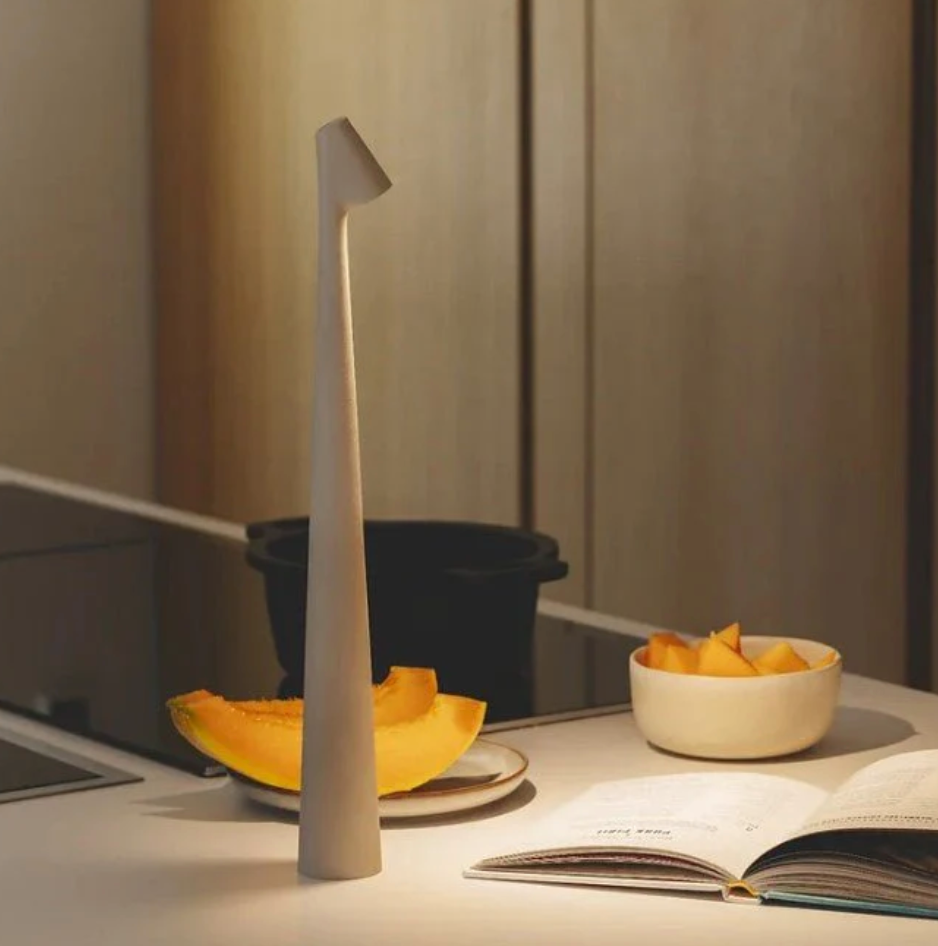 Lampada da tavolo con comando a sfioramento - - comando home & garden lampada lampada tavolo sfioramento tavolo Tischlampen Tragbare Lampen - Concept Palermo