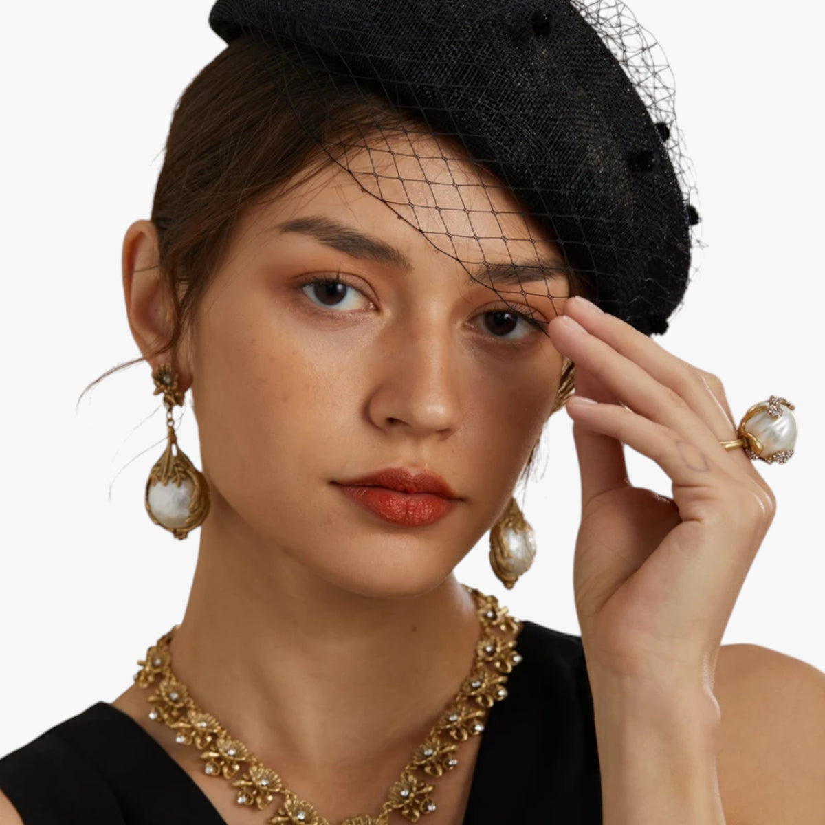 Orecchini Pendenti Vintage con Perle Eleganza Floreale in Oro Antico Donna - - antico donna EARRINGS Earrings for Women Girls eleganza floreale jewelry Linen New Fashion Earrings orecchini orecchini pendenti pendenti Vintage Women womens earring - Concept Palermo